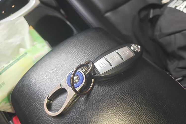 Used Nissan X-Trail 2014 2.0L CVT Comfort Edition 2WD Vehicle Key