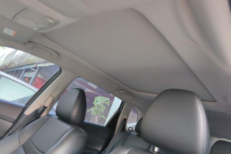 Used Nissan X-Trail 2014 2.0L CVT Comfort Edition 2WD Headliner