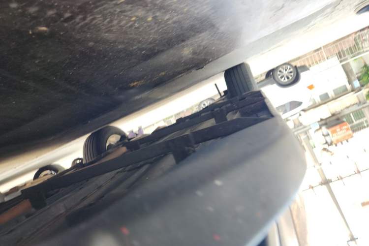 Used Nissan X-Trail 2014 2.0L CVT Comfort Edition 2WD Chassis Front Right
