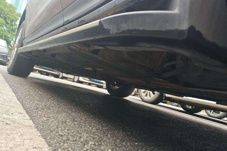 Used Nissan X-Trail 2014 2.0L CVT Comfort Edition 2WD Chassis Rear Left