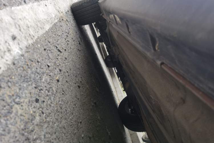Used Nissan X-Trail 2014 2.0L CVT Smart Edition 2WD Chassis Rear Left