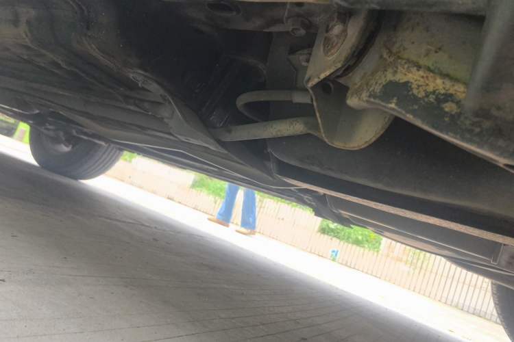 Used Nissan X-Trail 2014 2.0L CVT Comfort Edition 2WD Chassis Rear Left