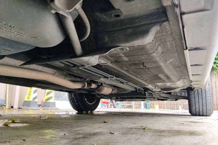 Used Nissan X-Trail 2014 2.5L CVT Leading Edition 4WD Chassis Rear Right