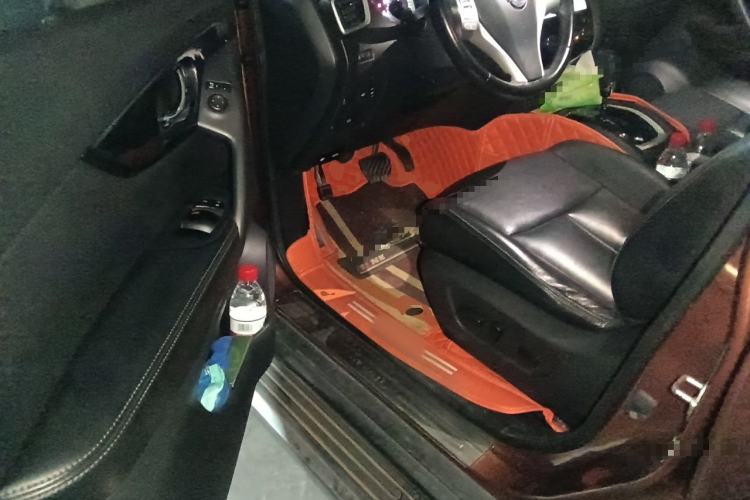 Used Nissan X-Trail 2014 2.5L CVT Luxury Edition 4WD Driver Seat