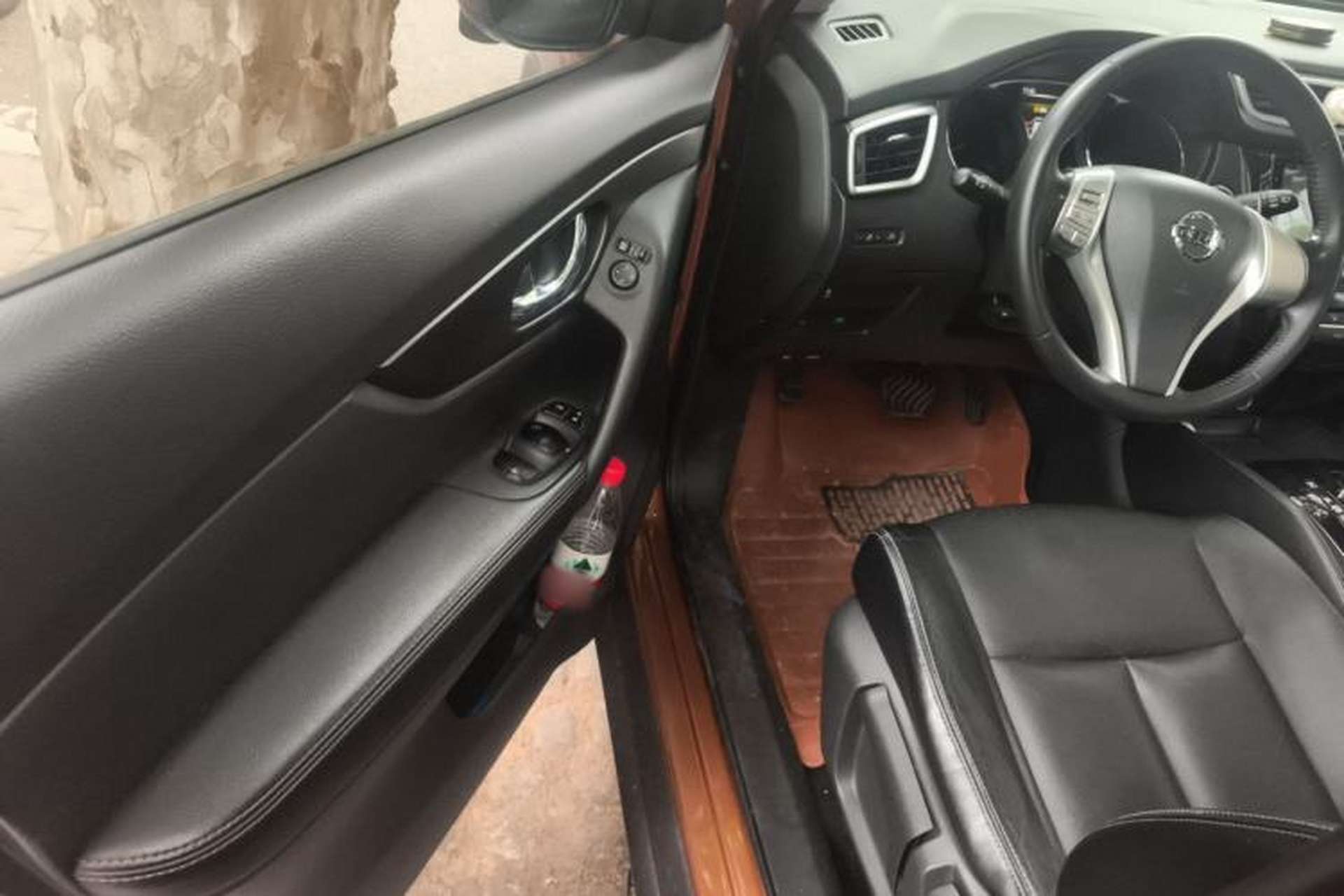Used Nissan X-Trail 2014 2.0L CVT Comfort Edition 2WD Driver Seat