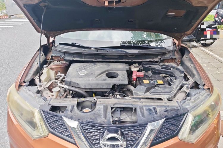 Used Nissan X-Trail 2014 2.0L CVT Comfort Edition 2WD Engine Bay