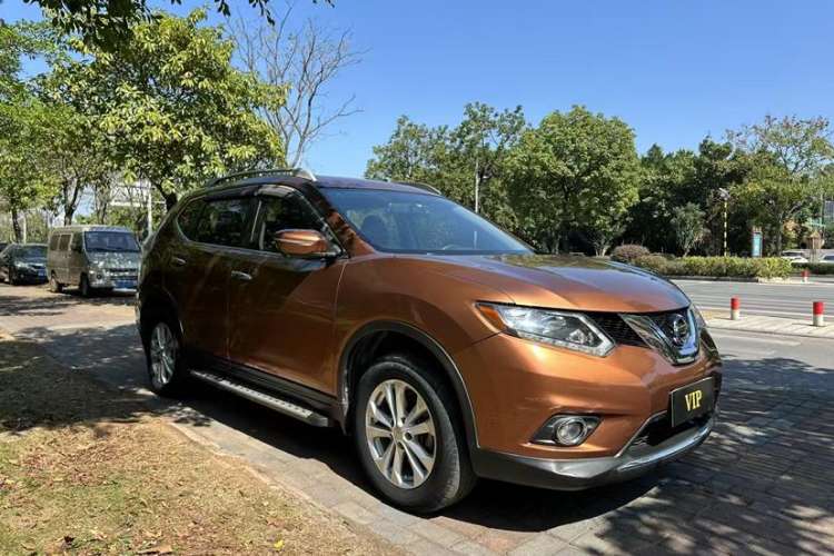 Used Nissan X-Trail 2014 2.0L CVT Comfort Edition 2WD Exterior 2