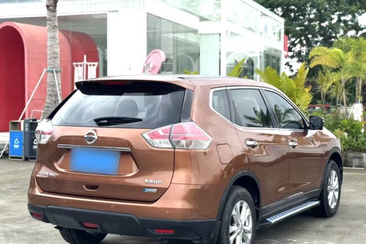Used Nissan X-Trail 2014 2.0L CVT Comfort Edition 2WD Exterior 3