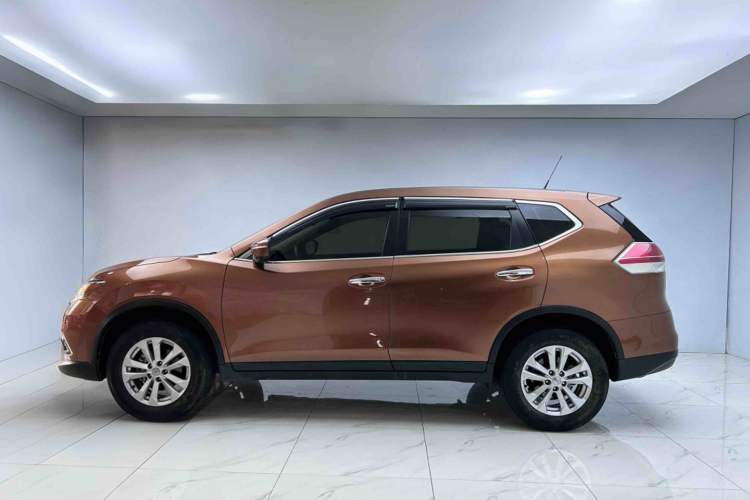 Used Nissan X-Trail 2014 2.0L CVT Comfort Edition 2WD Exterior 3
