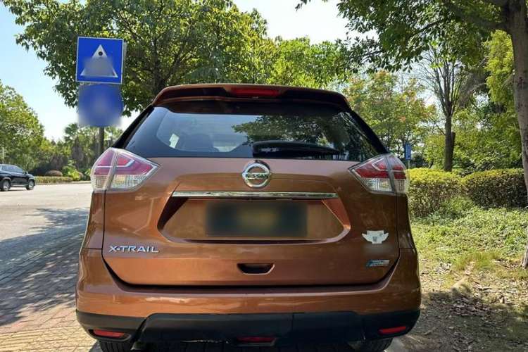 Used Nissan X-Trail 2014 2.0L CVT Comfort Edition 2WD Exterior 4