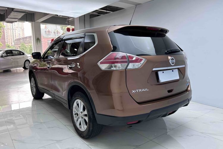 Used Nissan X-Trail 2014 2.0L CVT Comfort Edition 2WD Exterior 4
