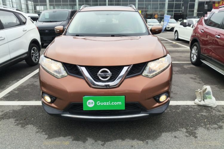 Used Nissan X-Trail 2014 2.5L CVT Leading Edition 4WD Front