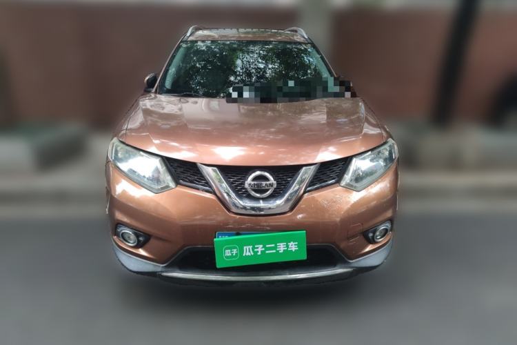 Used Nissan X-Trail 2014 2.5L CVT Luxury Edition 4WD Front