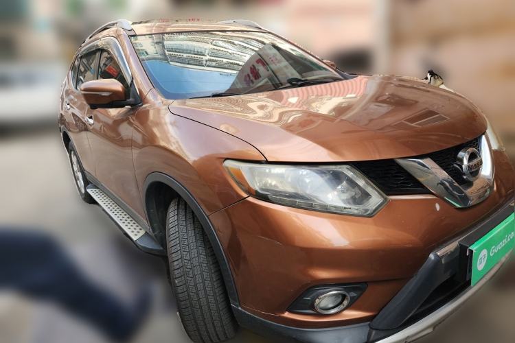 Used Nissan X-Trail 2014 2.0L CVT Comfort Edition 2WD Front Right 45 Deg