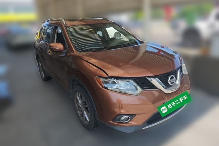 Used Nissan X-Trail 2014 2.5L CVT Ultimate Edition 4WD Front Right 45 Deg