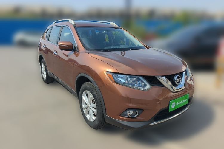 Used Nissan X-Trail 2014 2.0L CVT Comfort Edition 2WD Front Right 45 Deg