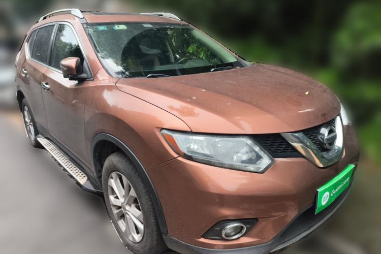 Used Nissan X-Trail 2014 2.0L CVT Comfort Edition 2WD Front Right 45 Deg