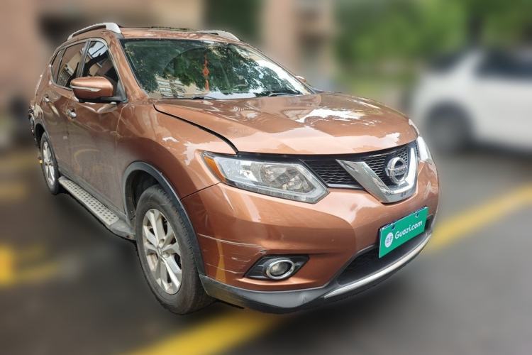 Used Nissan X-Trail 2014 2.0L CVT Comfort Edition 2WD Front Right 45 Deg
