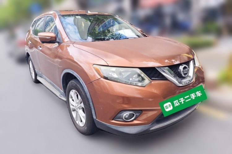 Used Nissan X-Trail 2014 2.0L CVT Comfort Edition 2WD Front Right 45 Deg