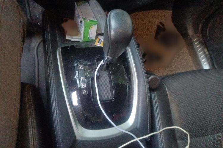 Used Nissan X-Trail 2014 2.5L CVT Leading Edition 4WD Gear Lever