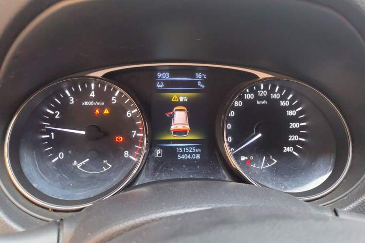 Used Nissan X-Trail 2014 2.5L CVT Ultimate Edition 4WD Instrument Cluster