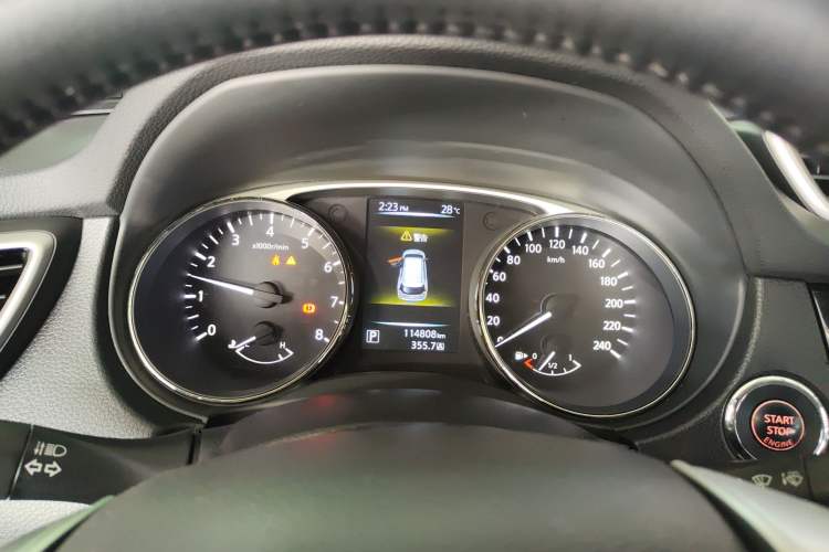 Used Nissan X-Trail 2014 2.0L CVT Comfort Edition 2WD Instrument Cluster