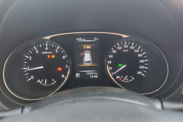 Used Nissan X-Trail 2014 2.0L CVT Comfort Edition 2WD Instrument Cluster