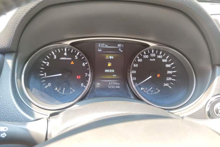Used Nissan X-Trail 2014 2.5L CVT Luxury Edition 4WD Instrument Cluster