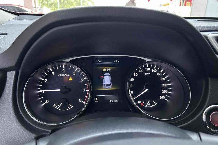 Used Nissan X-Trail 2014 2.0L CVT Comfort Edition 2WD Instrument Cluster