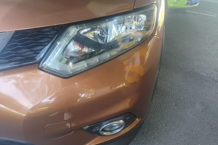 Used Nissan X-Trail 2014 2.5L CVT Leading Edition 4WD Left Front Headlight
