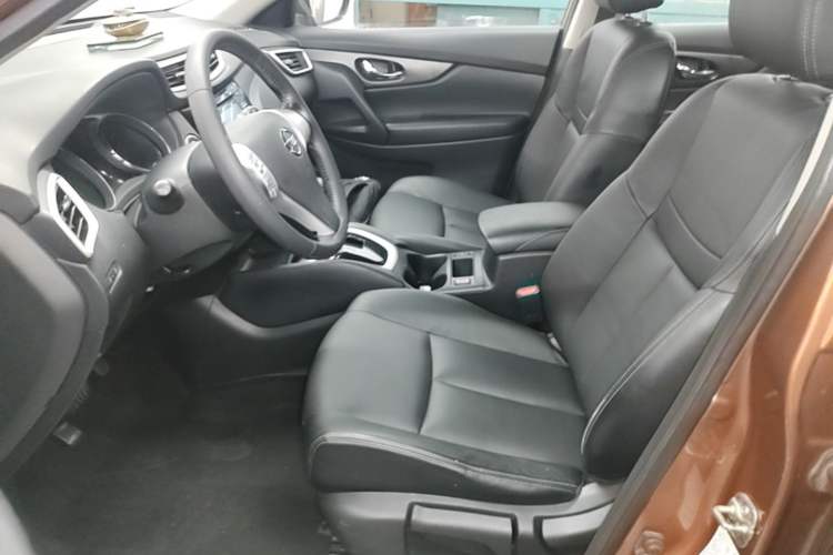 Used Nissan X-Trail 2014 2.0L CVT Comfort Edition 2WD Left Front Seat