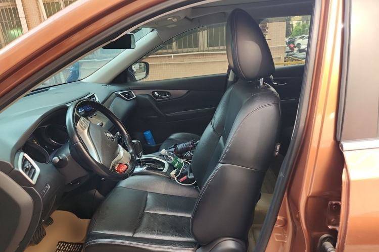 Used Nissan X-Trail 2014 2.0L CVT Comfort Edition 2WD Left Front Seat