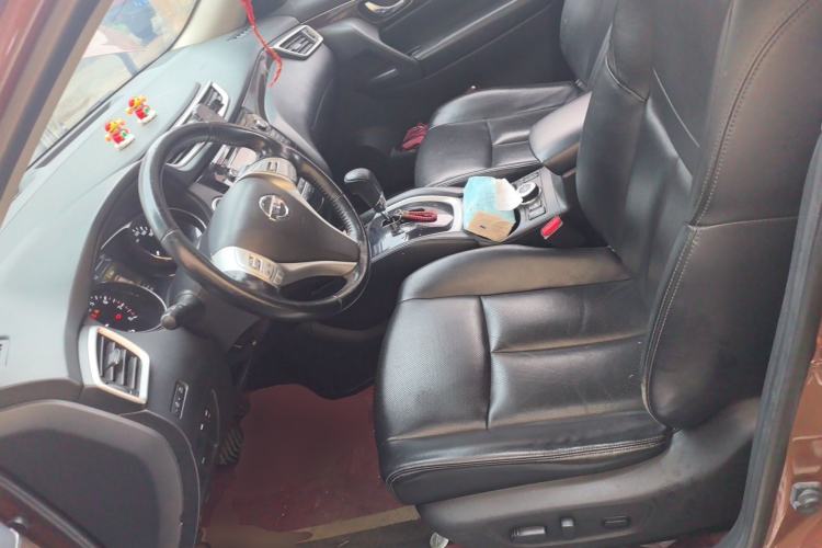 Used Nissan X-Trail 2014 2.5L CVT Ultimate Edition 4WD Left Front Seat