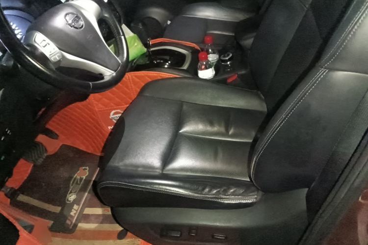 Used Nissan X-Trail 2014 2.5L CVT Luxury Edition 4WD Left Front Seat