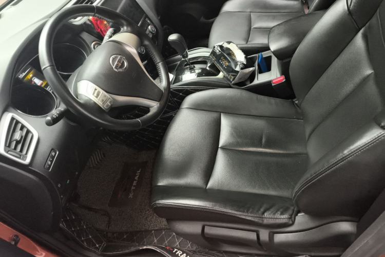 Used Nissan X-Trail 2014 2.0L CVT Comfort Edition 2WD Left Front Seat