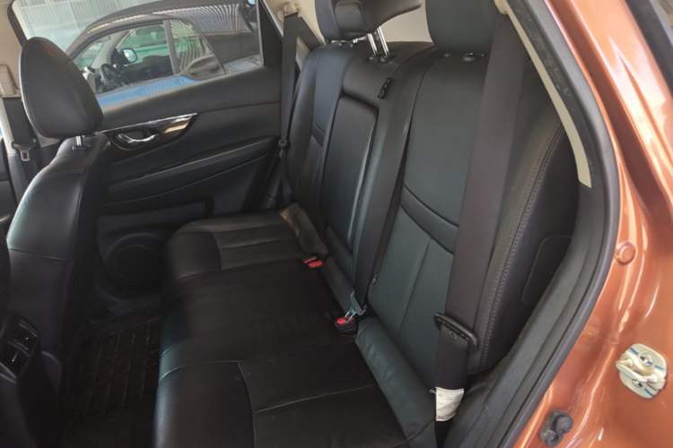 Used Nissan X-Trail 2014 2.5L CVT Ultimate Edition 4WD Left Rear Seat