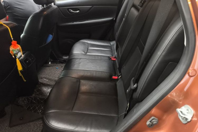 Used Nissan X-Trail 2014 2.0L CVT Comfort Edition 2WD Left Rear Seat