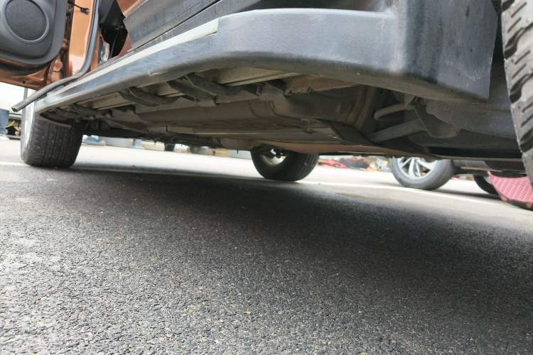 Used Nissan X-Trail 2014 2.5L CVT Leading Edition 4WD Left Side Sill