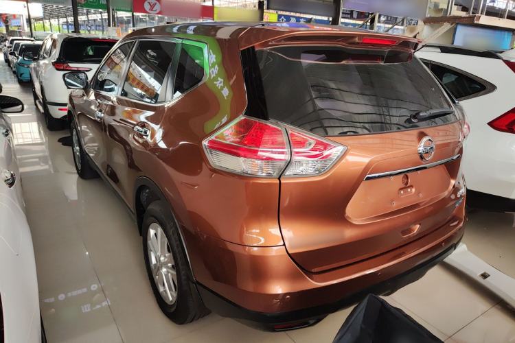 Used Nissan X-Trail 2014 2.0L CVT Comfort Edition 2WD Rear Left 45 Deg