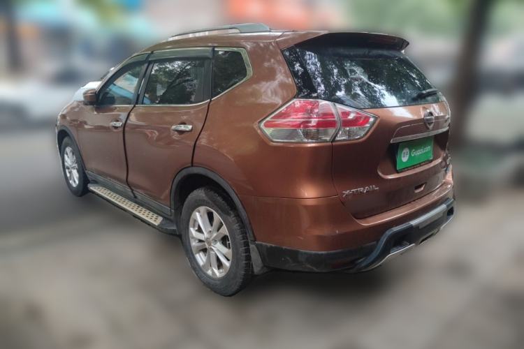 Used Nissan X-Trail 2014 2.5L CVT Luxury Edition 4WD Rear Left 45 Deg