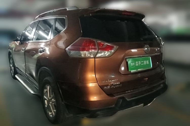 Used Nissan X-Trail 2014 2.5L CVT Luxury Edition 4WD Rear Left 45 Deg