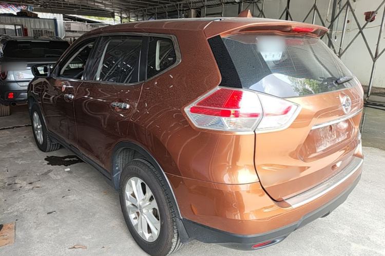Used Nissan X-Trail 2014 2.0L CVT Comfort Edition 2WD Rear Left 45 Deg