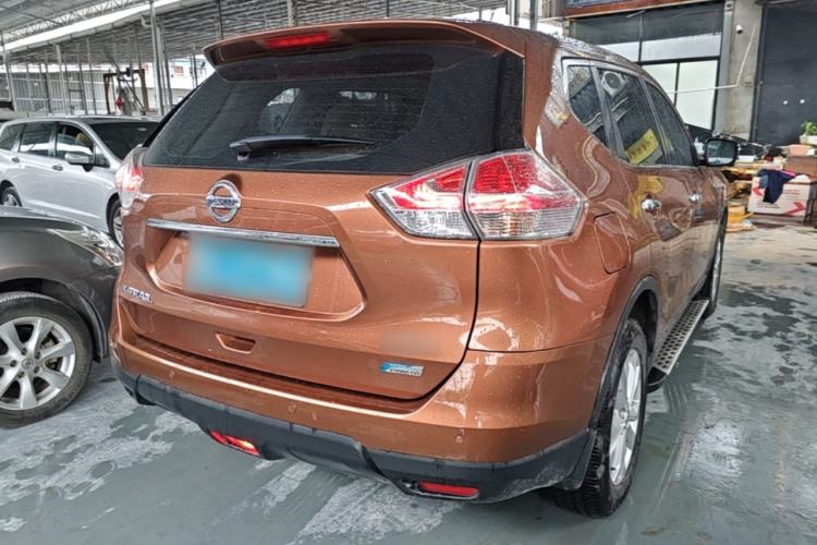 Used Nissan X-Trail 2014 2.0L CVT Comfort Edition 2WD Rear Right 45 Deg