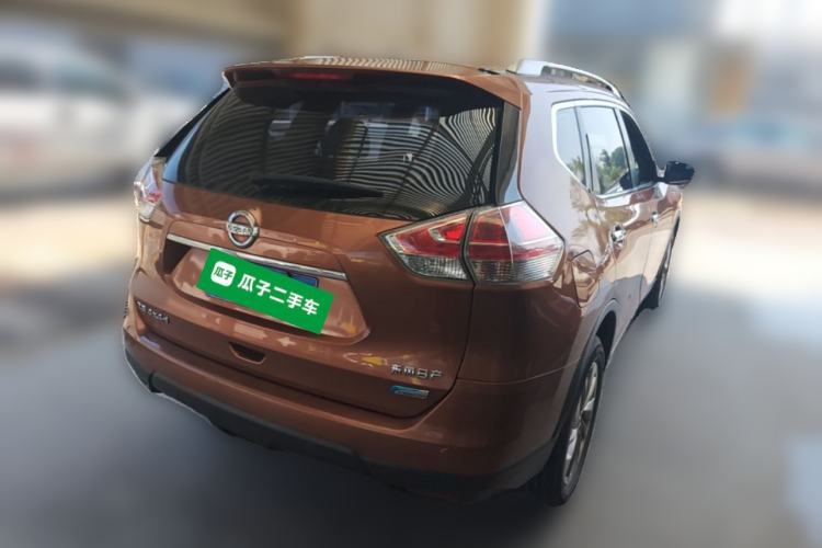 Used Nissan X-Trail 2014 2.5L CVT Ultimate Edition 4WD Rear Right 45 Deg