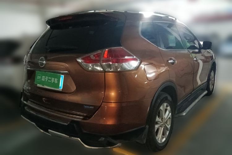 Used Nissan X-Trail 2014 2.5L CVT Luxury Edition 4WD Rear Right 45 Deg