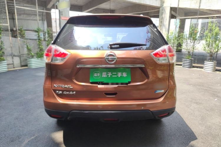 Used Nissan X-Trail 2014 2.5L CVT Luxury Edition 4WD Rear
