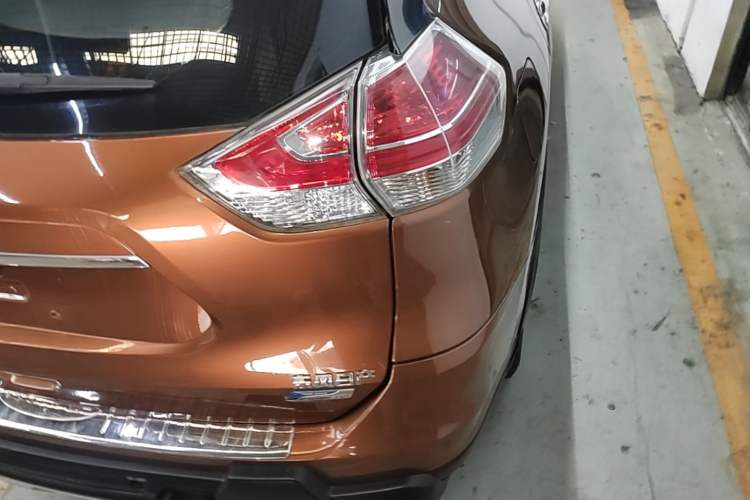 Used Nissan X-Trail 2014 2.0L CVT Comfort Edition 2WD Right Rear Taillight