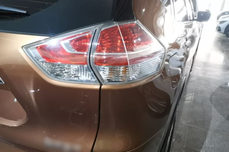 Used Nissan X-Trail 2014 2.0L CVT Comfort Edition 2WD Right Rear Taillight