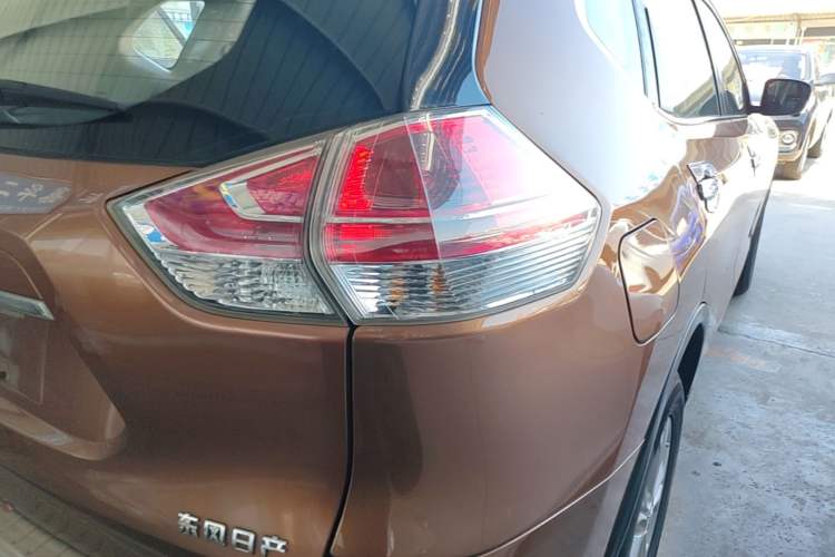 Used Nissan X-Trail 2014 2.0L CVT Comfort Edition 2WD Right Rear Taillight