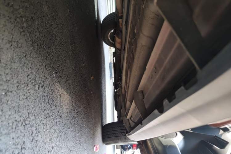 Used Nissan X-Trail 2014 2.5L CVT Luxury Edition 4WD Right Side Sill